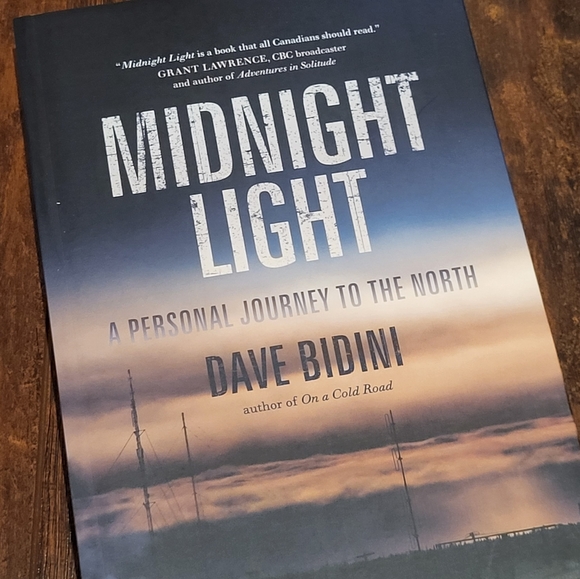 3/$20 🏷 Midnight Light Book Soft Cover - Picture 2 of 2